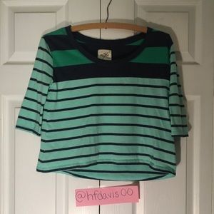 Hollister Cropped Shirt